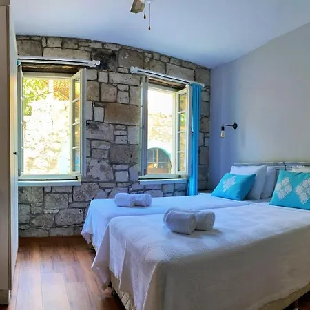 Oberj D'azur Αλακάτι