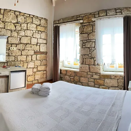 Ξενοδοχείο Oberj D'azur 2*